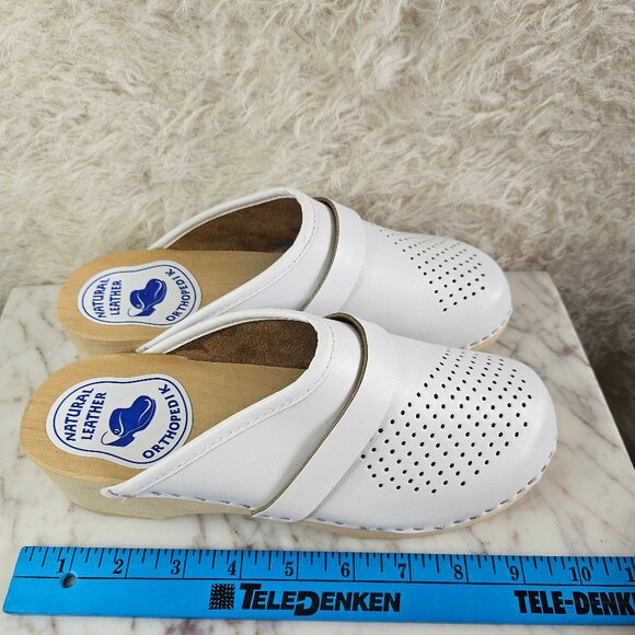 Orthopedic White Sandals - Picture 3 of 8